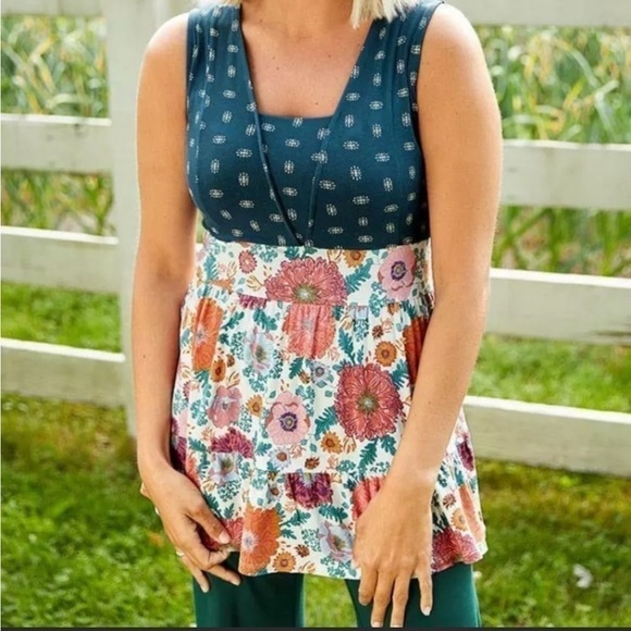 Matilda Jane Women’s Feeling Good Tank - Picture 1 of 7